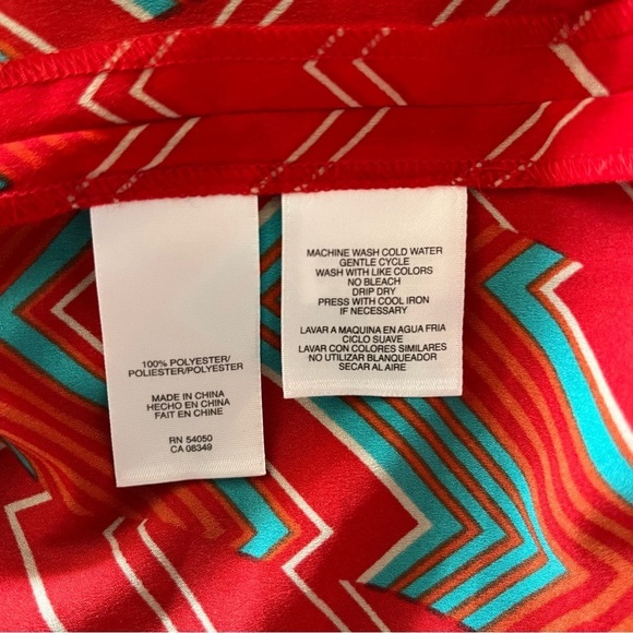 Anne Klein Geometric Pattern Long Sleeve Top - Picture 5 of 7